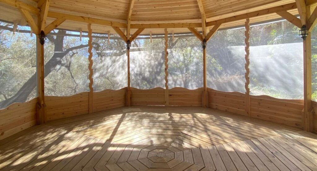 Yoga-space-Temple-Ananda-forest